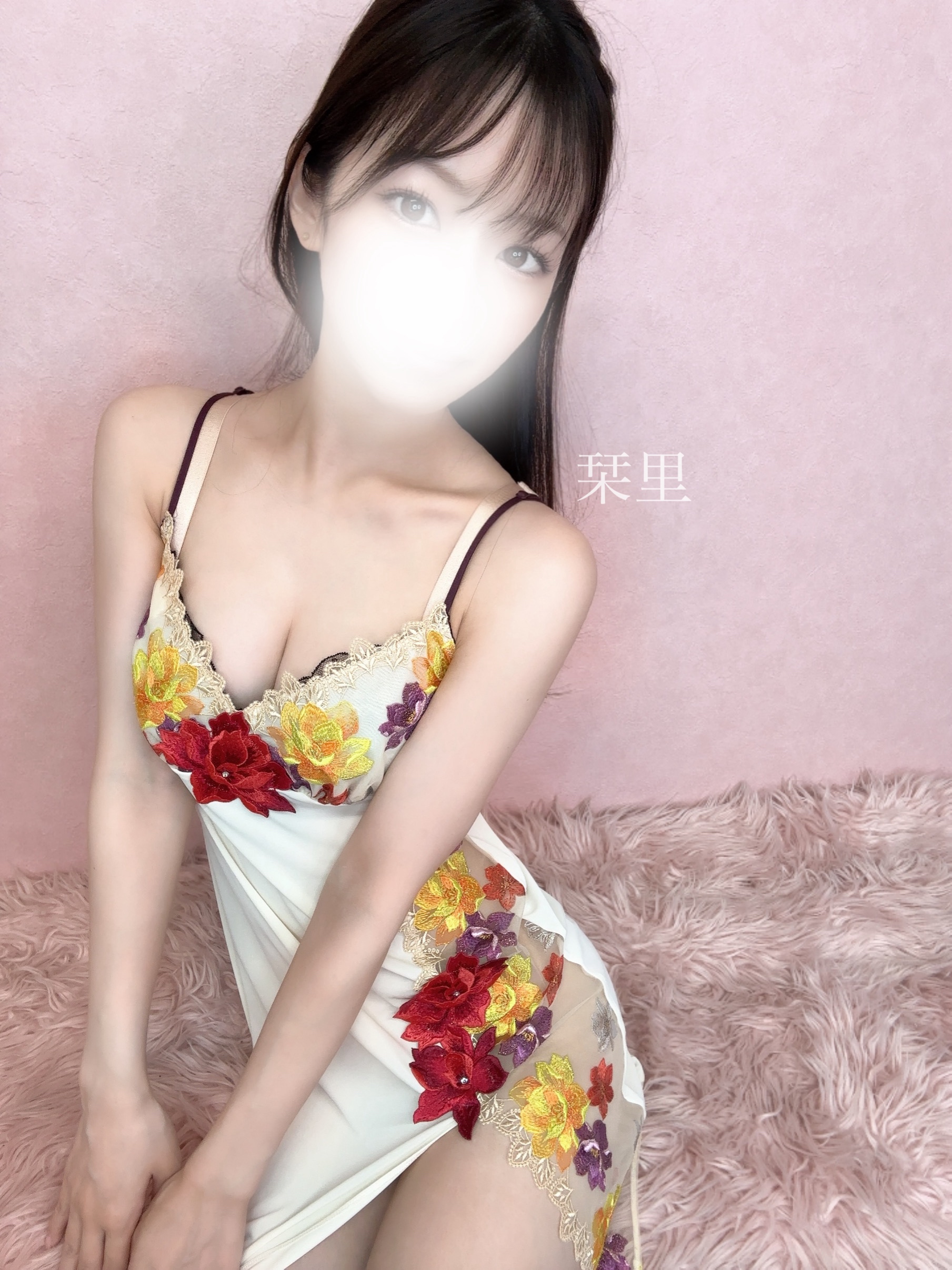 栞里-しおり-