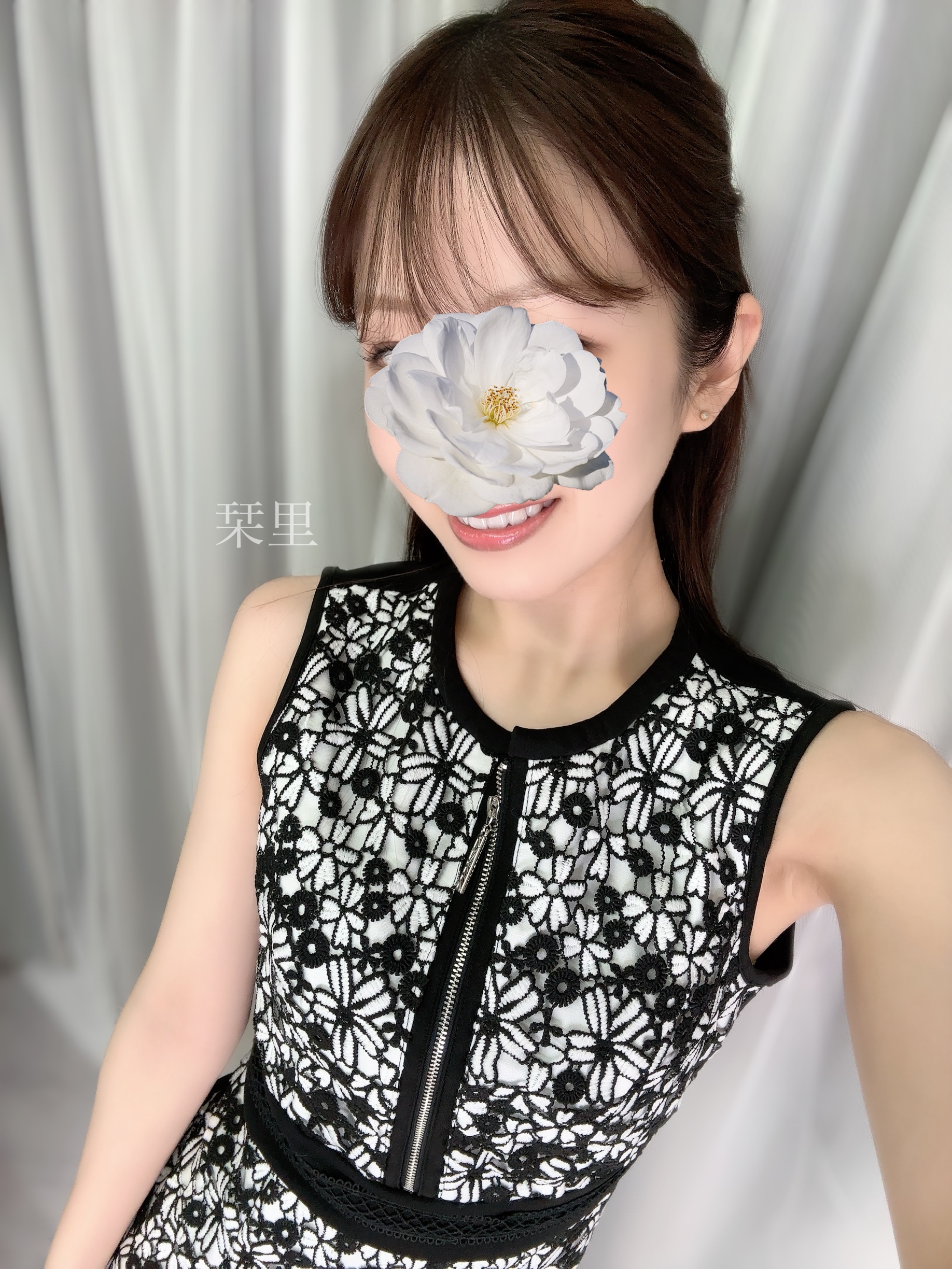栞里-しおり-