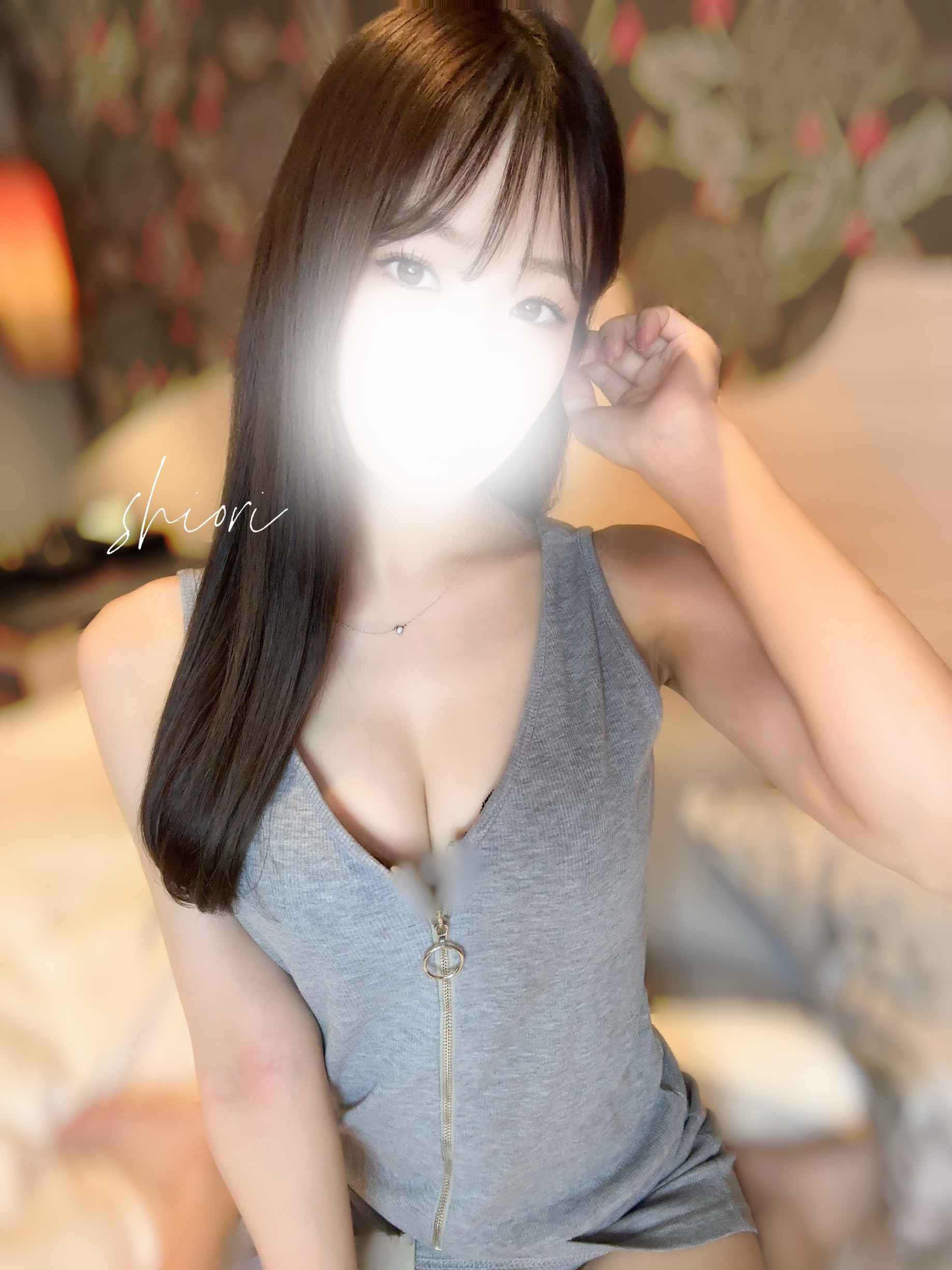 栞里-しおり-