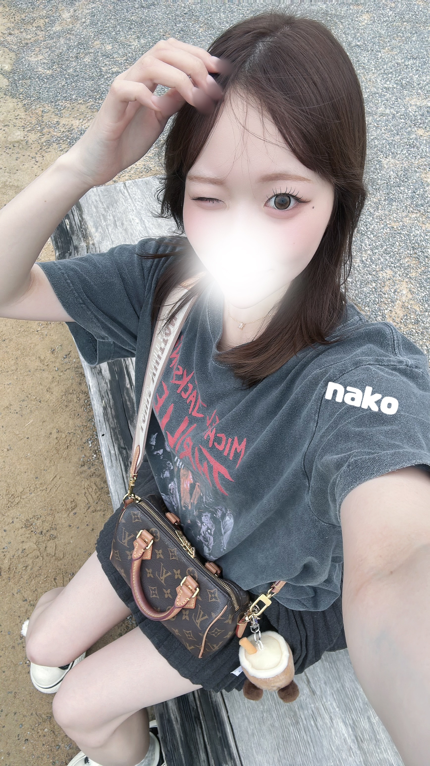 菜心-なこ-のブログ「🤍2泊3日の旅行へ✈️」